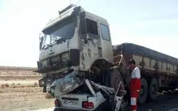 7 کشته و مصدوم در تصادف دو خودرو در بندرعباس
