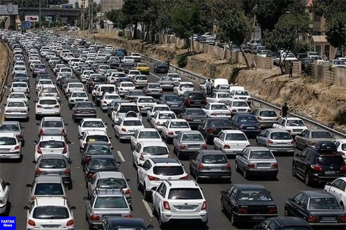 ترافیک در محورهای شمالی تهران سنگین است
