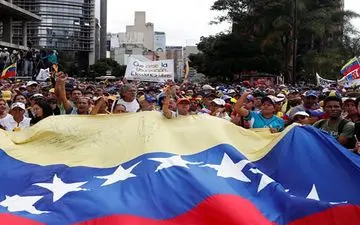 وعده کمک ۱۰۰ میلیون دلاری ۲۵ کشور به ونزوئلا