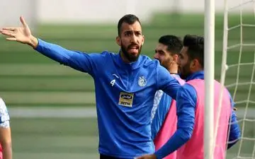 بازیکن منفور آبی‌ها شفر را دست‌مایه خود قرار داد 