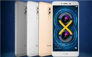 عرضه نخستین گوشی میان رده با دوربین دوگانه