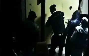 غارت فروشگاه و سرقت از بانک توسط آشوبگران در استان البرز + فیلم