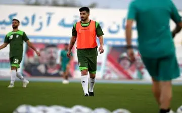 پاسخ عزت‌اللهی به استوری جنجالی با دو ستاره