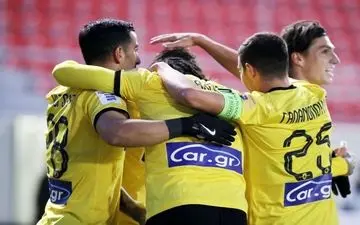 تساوی آاِک ۱۰ نفره با حضور حاج‌صفی