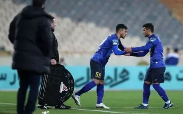 
استوری عجیب چپ‌پای آبی‌ها: بازیکن استقلال نیستم! 