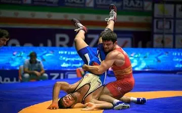 پایان روز دوم لیگ برتر کشتی فرنگی با پیروزی دانشگاه آزاد و سیناصنعت