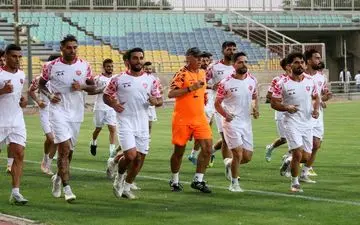 شما بگویید: فولاد پرستاره‌تر است یا پرسپولیس؟