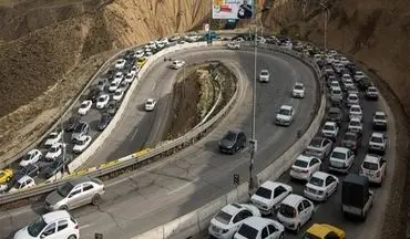  ترافیک سنگین در چالوس و هراز/گردوخاک در جاده‌های ۳ استان 
