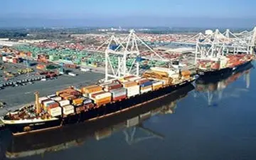 نوید تحولی مثبت در اقتصاد کشور با پهلوگیری در اسکله‌ ای امن + فیلم