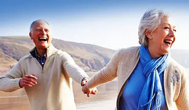 این ۹ ویژگی مهم باعث می شود افراد جوان تر از سن شان به نظر بیایند