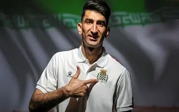 شوخی زشت بیرانوند با سعید عزت الهی ! 