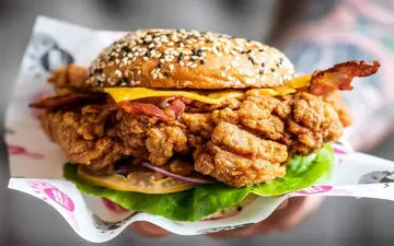 خوشمزه ترین ساندویچ اینه| طرز تهیه  ساندویچ مرغ سوخاری!