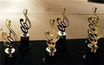  سلبریتی بازی در برج میلاد/حواشی خاص جشن حافظ