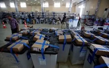 آغاز عملیات شمارش دستی آرای رای‌دهندگان عراقی