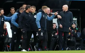 خشم تن‌هاخ از خبرنگاران: داستان خنده‌دار تعریف نکنید!