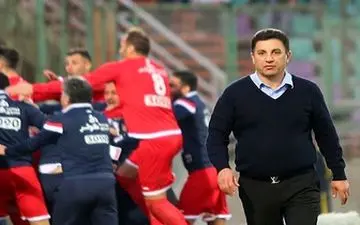  قلعه نویی از تراکتورسازی شکایت کرد