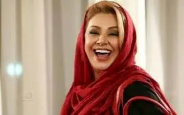 ژست جالب نسرین مقانلو در سریال «افسانه هزارپایان»