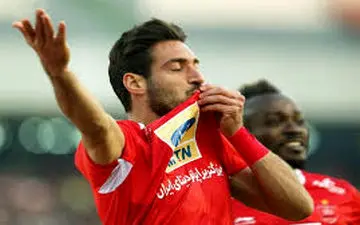 واکنش شجاع خلیل زاده به پیشنهاد چند هزار دلاری