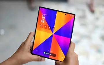 رقابت فولد‌ها؛ ضدآب بودن پیکسل در برابر نازکی گلکسی؛ کدام برنده است؟
