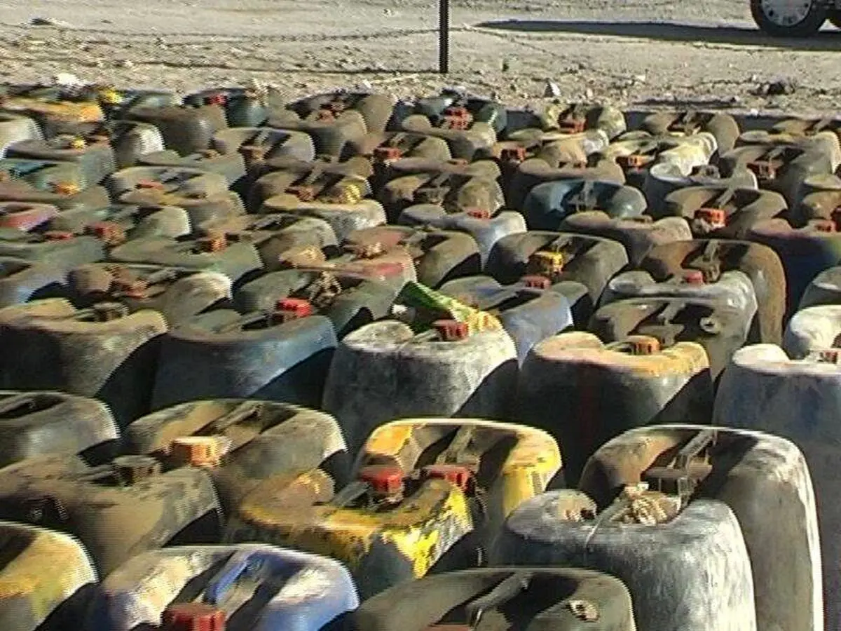 کشف بیش از 20 هزار لیتر سوخت قاچاق در قصرشیرین