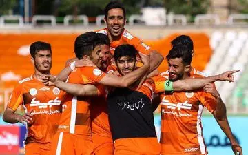 بازیکنان سایپا جای چه کسانی به پرسپولیس می‌آیند؟