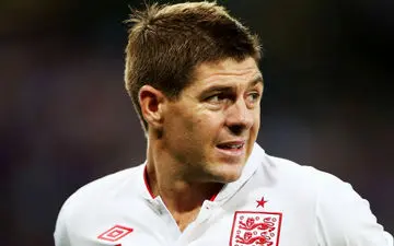 ۱۰ گل تماشایی استیون جرارد