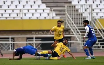 یک استقلالی بلای جان آبی‌ها شد!(عکس)