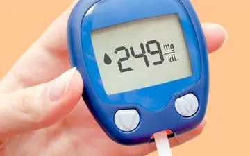 افزایش قند خون پس از غذا، عامل پنهان جدید در افزایش خطر ابتلا به آلزایمر