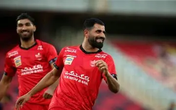 مدافع ملی‌پوش پرسپولیس خبر حضورش در الاهلی را تایید کرد
