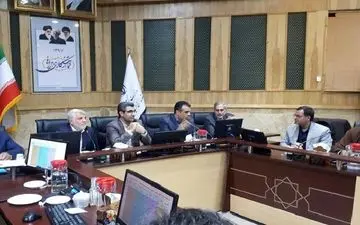 انتقاد از تفسیرهای تنگ‌نظرانه در اعطای تسهیلات
