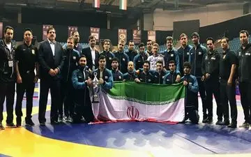 اعضای تیم ملی کشتی آزاد صبح فردا به کشور باز می‌گردند