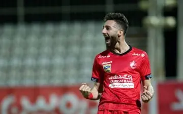 عکس ؛ ستاره پرسپولیس علیه آقای گلی یامگا خرید جدید استقلال