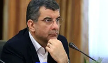استفاده حریرچی از ماسکی که با تکه‌ای از پیژامه درست شد!