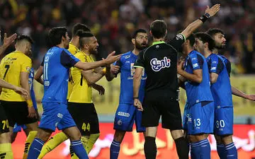  گل کاملاً سالم بود/باید از داور پرسید که چرا آن گل را مردود کرد؟