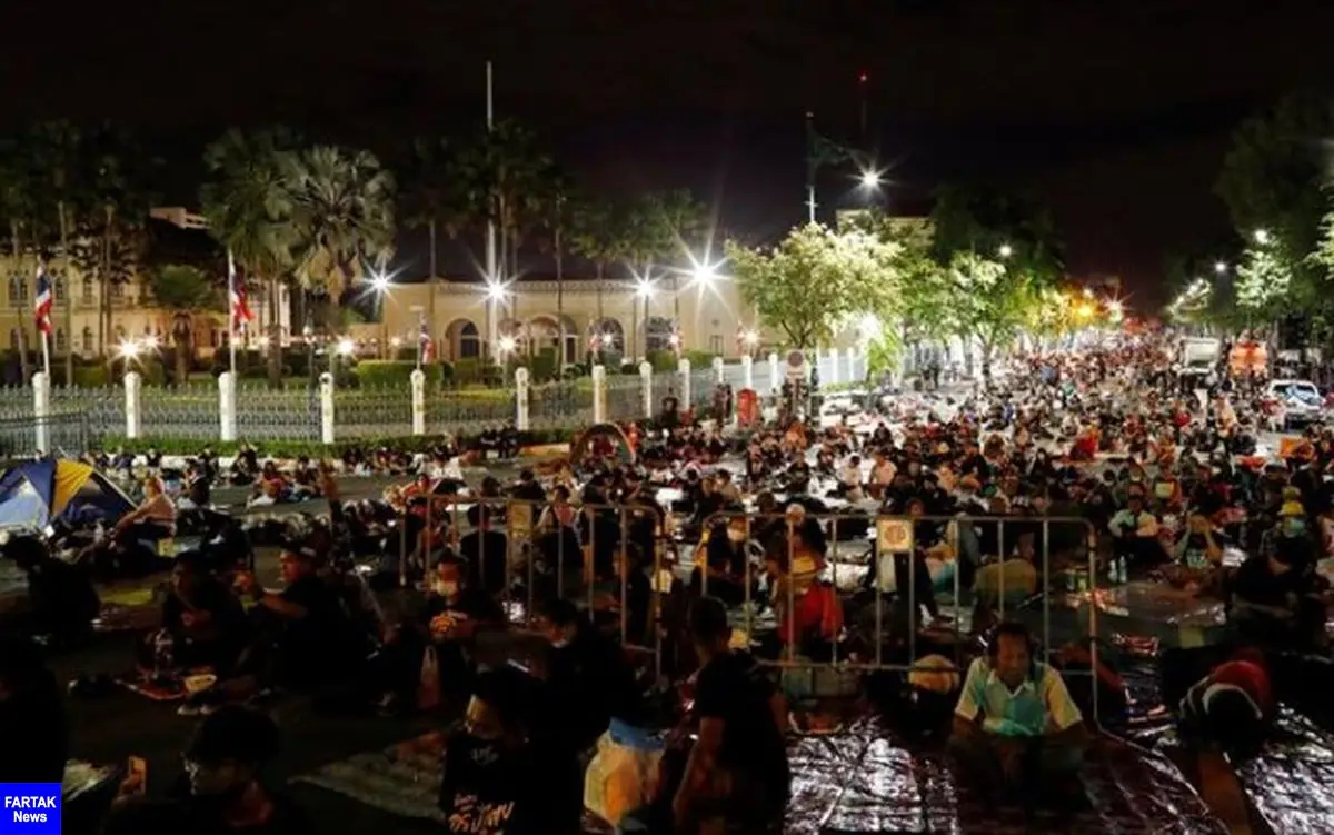 مهلت ۳ روزه معترضان تایلندی به نخست‌وزیر برای استعفا
