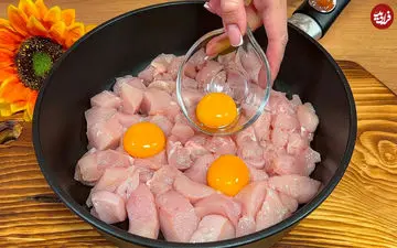 پخت سینه مرغ به سبک اسپانیایی‌ها + ویدئو آموزشی