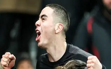 خوشحالی جالب گلزن نیوکاسل که موجب برد تیمش شد +تصاویر