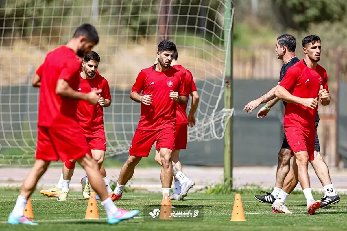 هاشمیان تمرین پرسپولیس را تعطیل کرد