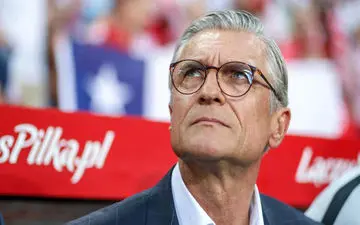 سرمربی تیم ملی لهستان از سمت خود کناره گیری کرد