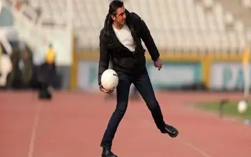 رحمتی: بازیکن حریف با دوپا به سینه دروازه‌بان ما کوبید/ می‌توانستیم الان سوم یا چهارم جدول باشیم