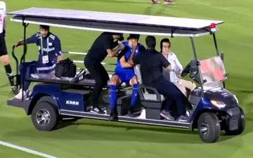 خروج بلانکو از زمین با ماشین ویژه حمل مصدوم + ویدئو