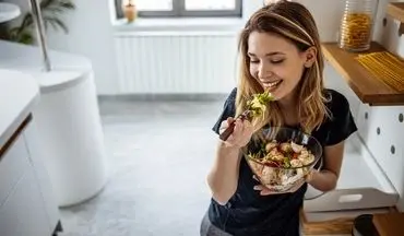 9 غذای شگفت‌انگیز که مغز شما را جوان و سالم نگه می‌دارند