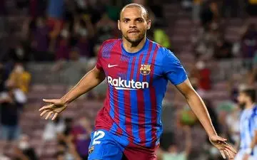 هشدار نهایی نوکمپ؛ مهاجم بارسلونا هو شد