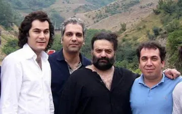 عکس زیرخاکی از مهران مدیری ، علیرضا عصار و شاهکار بینش پژوه