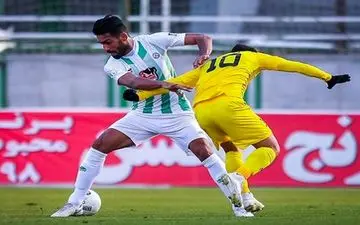 محمدزاده: فقط حسرت خوردیم! 