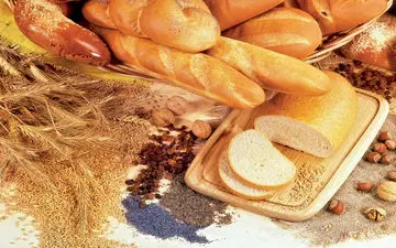 نان یا برنج، کدام بیشتر چاق می‌کند؟