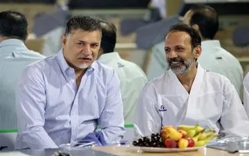 قول جایزه علی دایی به ملی‌پوشان کاراته 