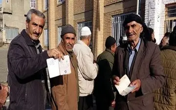 آغاز رای‌گیری در کردستان همزمان با سراسر کشور/انگشت کردستانی‌ها رنگ انتخاب گرفت