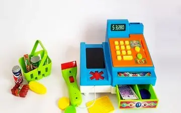 این اسباب بازی مرگ آفرین جان بیش از ۳۰ کودک را گرفت