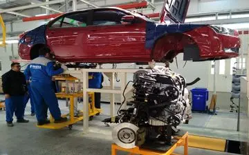 کاهش قیمت تمام شده خودروهای جدید با مشترک‌سازی قطعات
